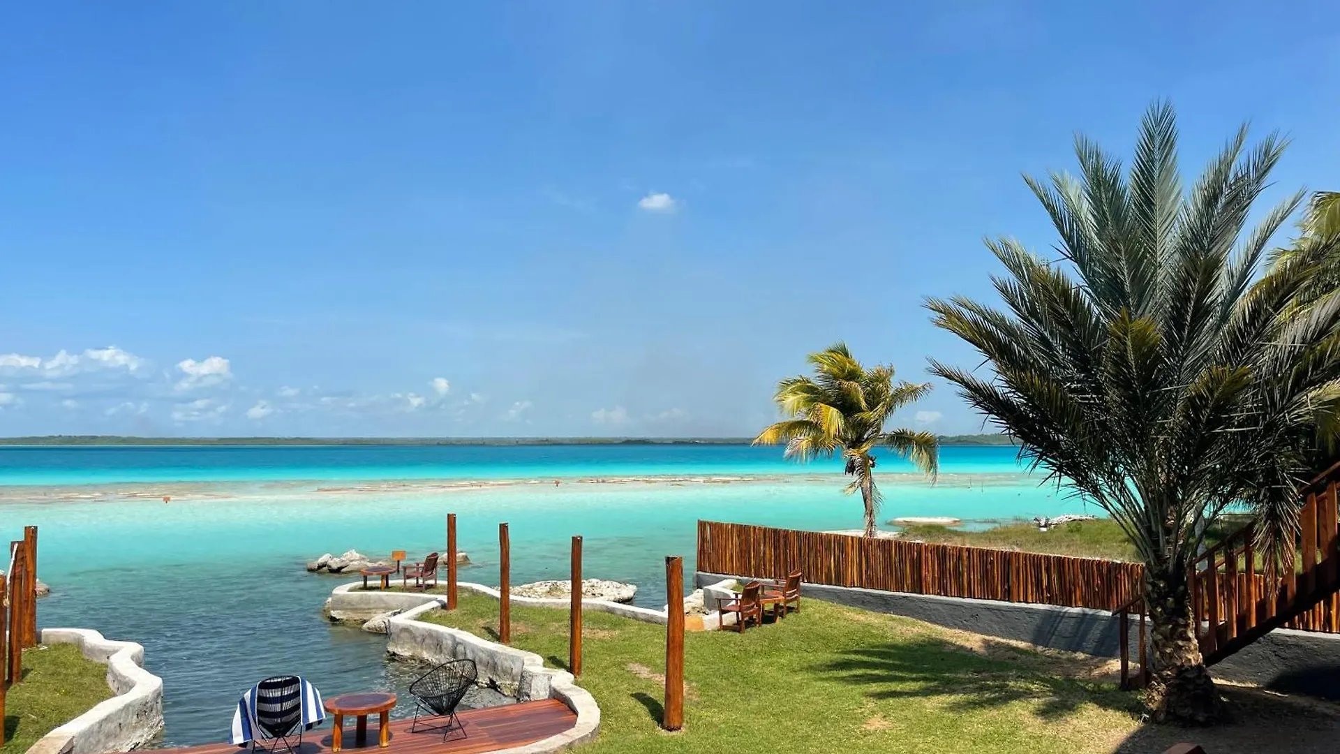 **** Hotel Blue Caribe Bacalar Front Lagoon Mexico
